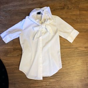 Button down with bow